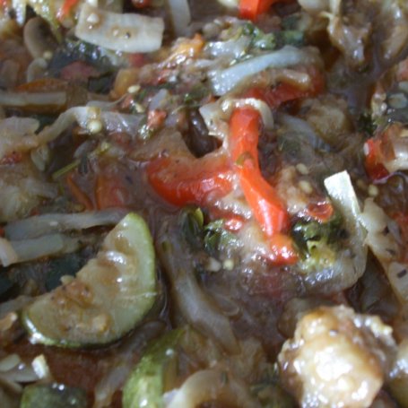 Krok 3 - jednogarnkowa potrawa warzywna foto