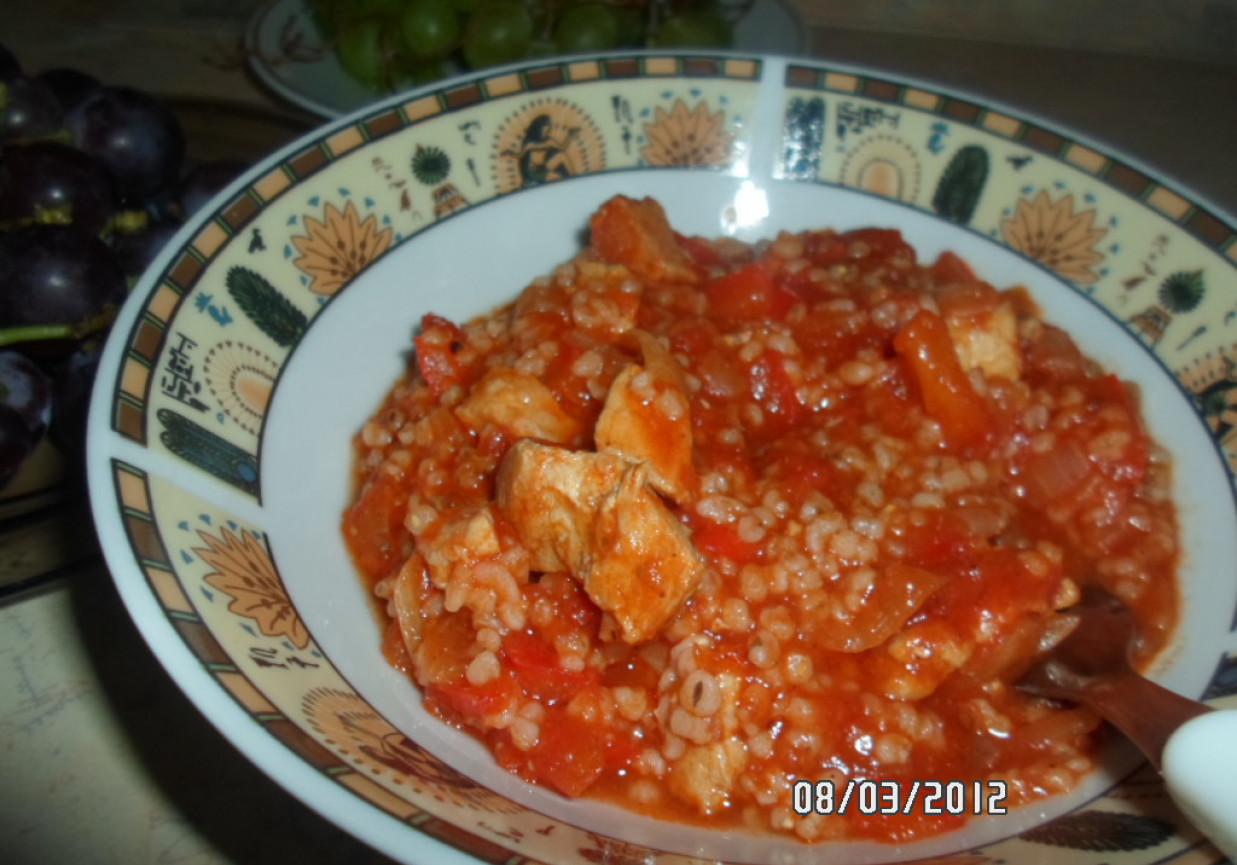 Jednogarnkowe ze schabem i kaszą foto