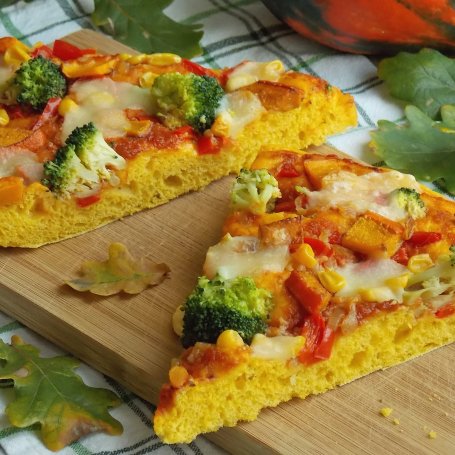 Krok 4 - Jesienna pizza z dynią foto