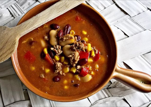 Fotografia przedstawiająca Jesienna zupa rozgrzewająca Zewy