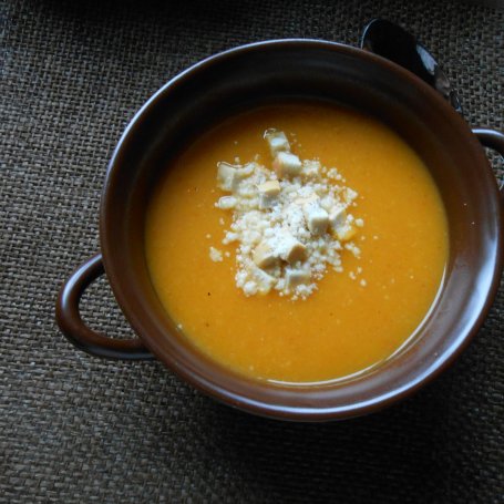 Krok 7 - Jesienna zupa z pieczonych warzyw. foto