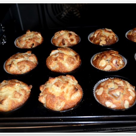 Krok 6 - Jesienne muffiny z węgierkami foto