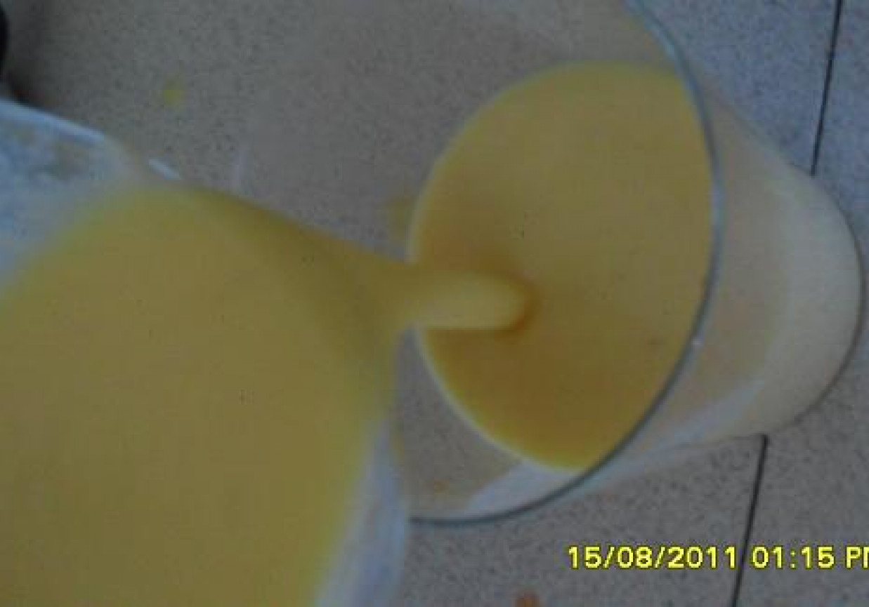 Jogurt bananowo mandarynkowy foto