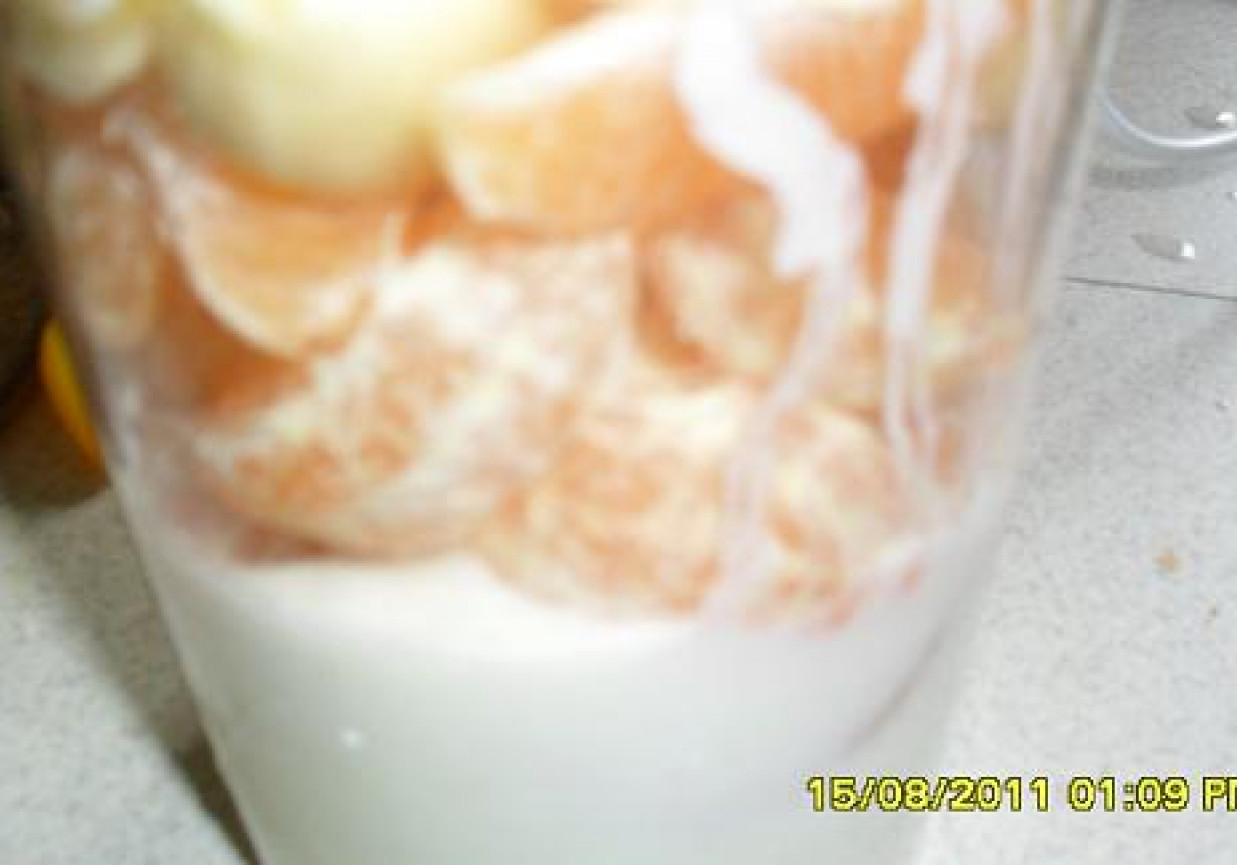 Jogurt bananowo mandarynkowy foto