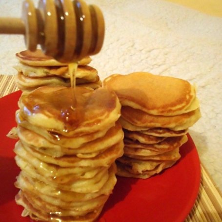 Krok 3 - Jogurtowe mini pancakes foto