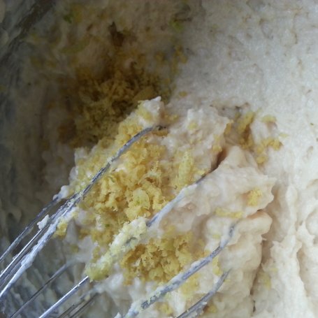 Krok 3 - Jogurtowy keks cytrynowy foto