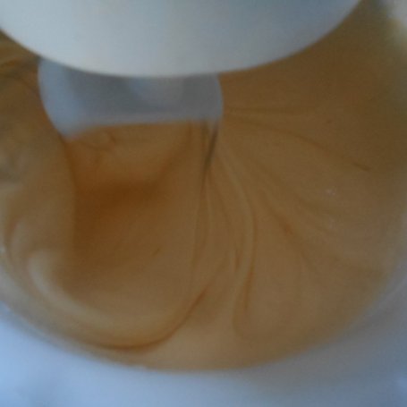 Krok 1 - Kakaowa babka z białą czekoladą foto