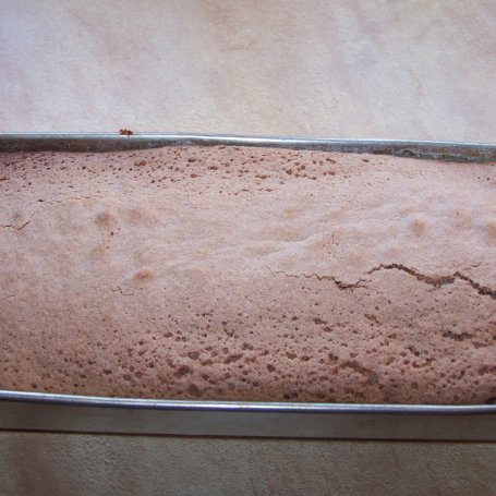 Krok 5 - Kakaowe, bananowe, czyli fajne ciasto deserowe foto