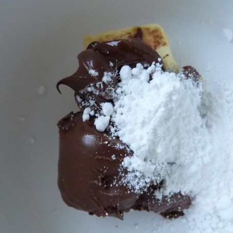 Krok 1 - Kakaowe ciasteczka z nutellą  foto