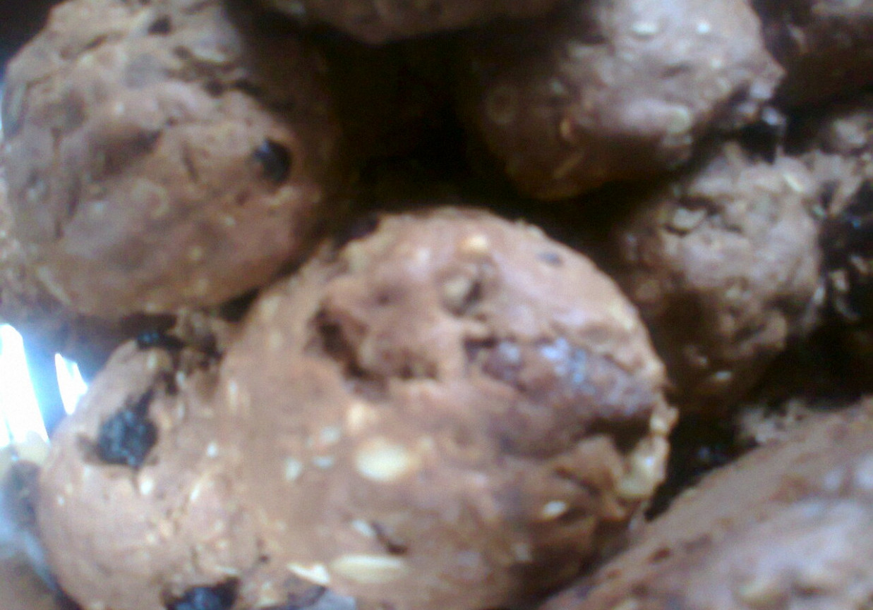 kakaowe ciastka z musli wielozbożowego Benus foto