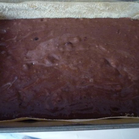 Krok 4 - Kakaowe ciasto z kremem foto