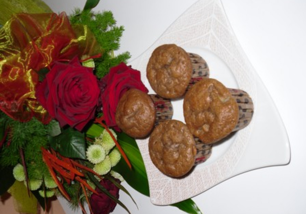 Kakaowe muffinki z bananami foto