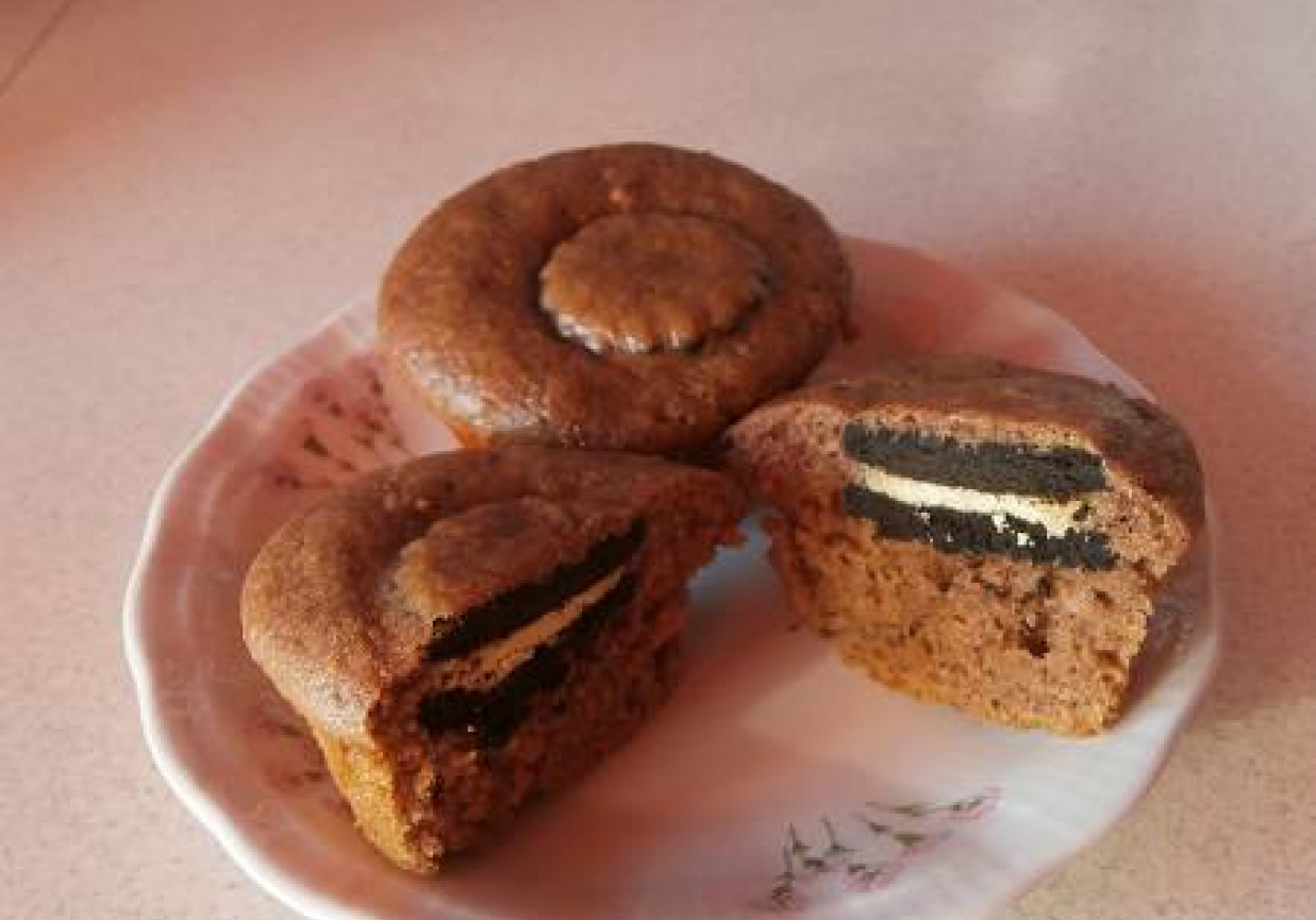 Kakaowe muffinki z markizami. foto
