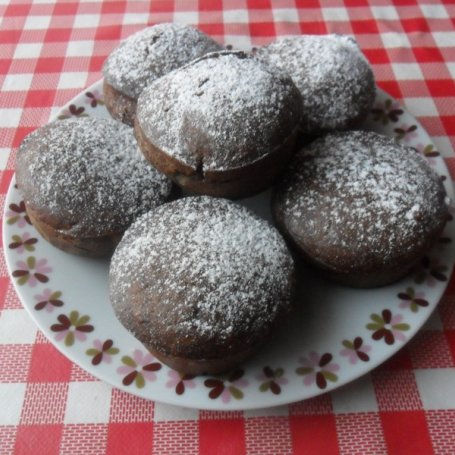 Krok 4 - Kakaowe muffiny nadziewane serem foto