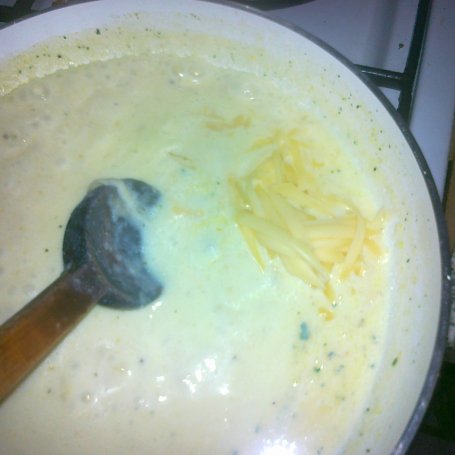 Krok 2 - kalafior w sosie serowym foto