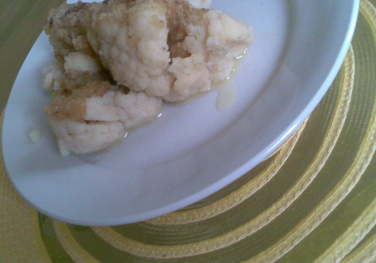 Kalafior z bułeczką i cebulką foto