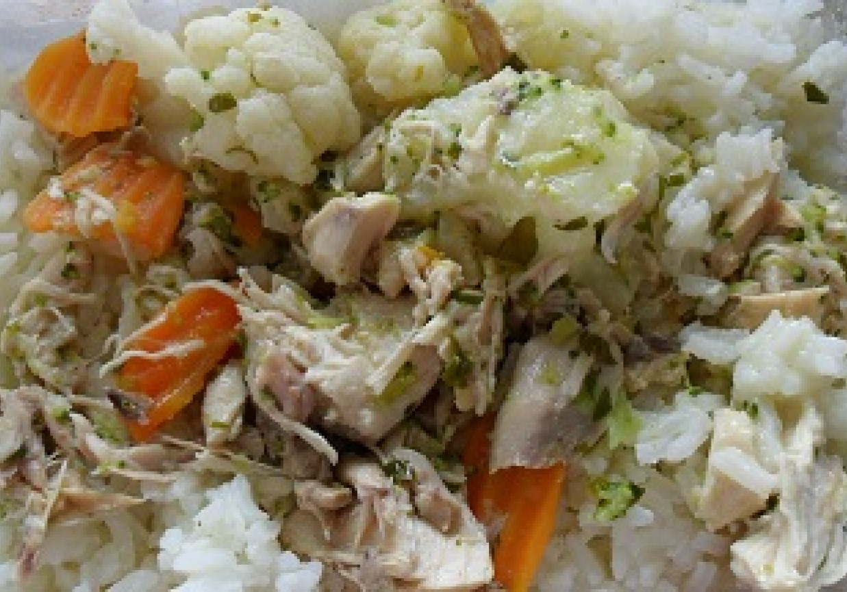 Kalafior z ryżem i mięsem foto