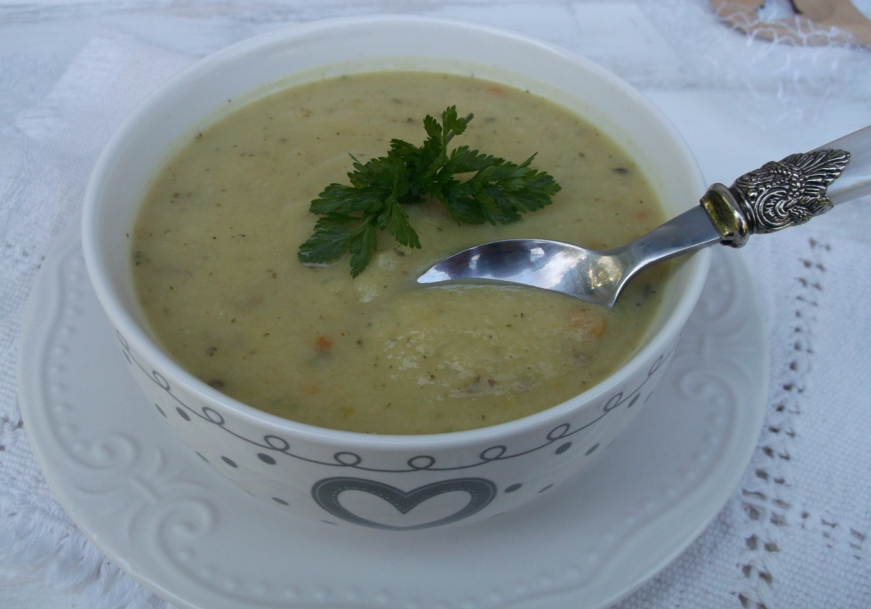 Kalafiorowo- cukiniowa zupa krem. foto