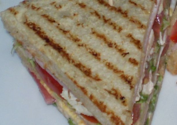 Fotografia przedstawiająca kanapka
