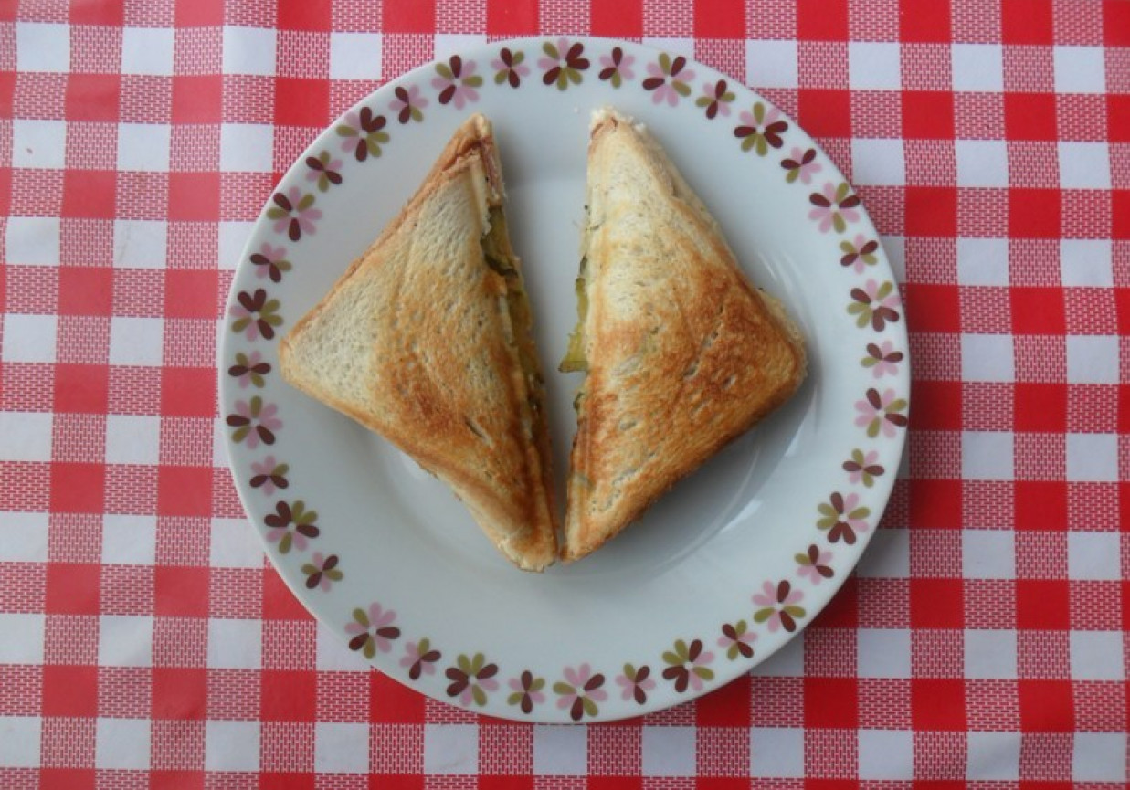 Kanapki tostowe z szynką foto