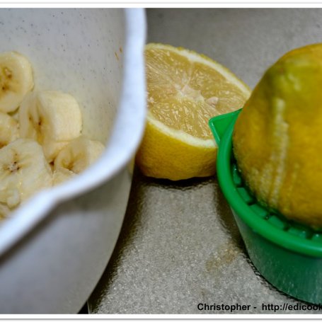 Krok 4 - Kanaryjskie placuszki bananowe. foto