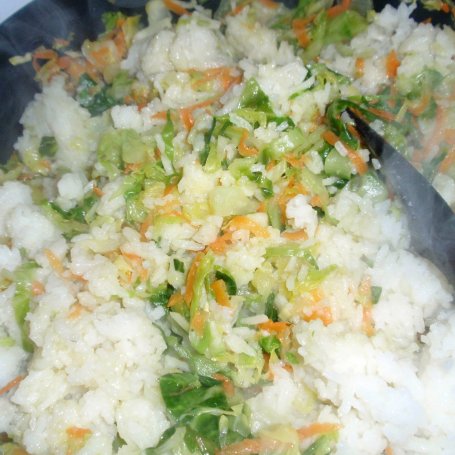 Krok 5 - Kapusta  z ryżem do obiadu foto