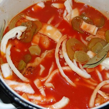 Krok 5 - Karkówka w sosiem pomidorowym foto