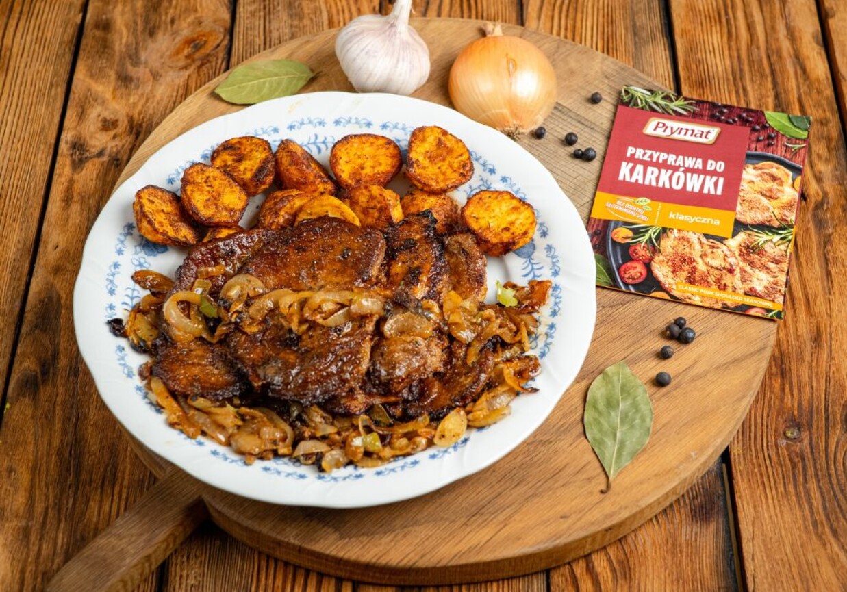 Karkówka z cebulką pieczona w frytkownicy beztłuszczowej foto