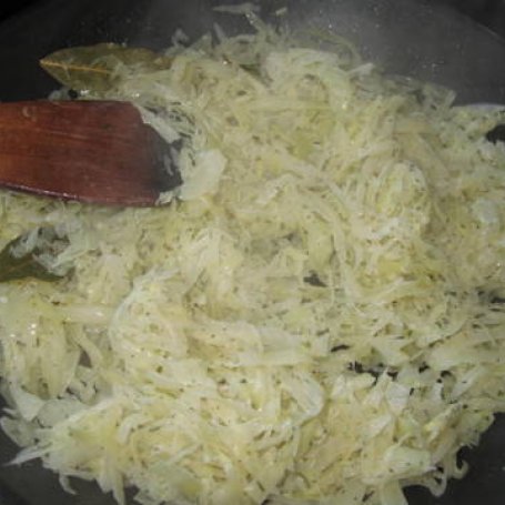 Krok 3 - Karkówka z pieczarkami duszona w piwnym sosie foto