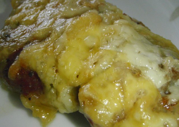 Fotografia przedstawiająca Karkówka zapiekana z serem