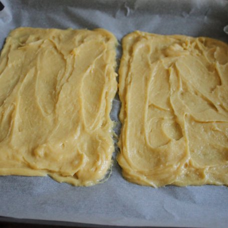 Krok 3 - Karpatka z kremem czekoladowo-pomarańczowym foto