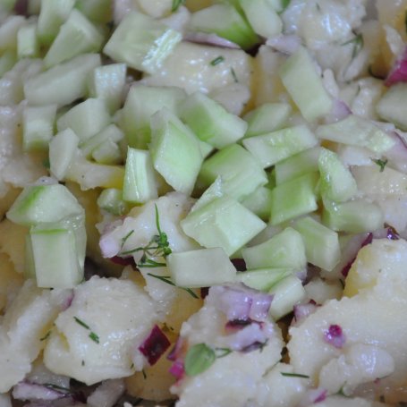 Krok 8 - Kartoffelsalat sałatka ziemniaczana foto