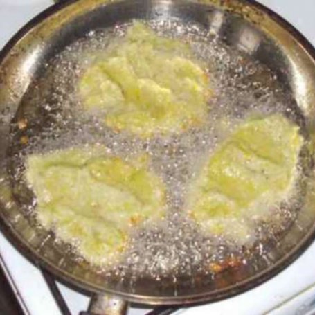 Krok 3 - kartoflane placki z porami foto