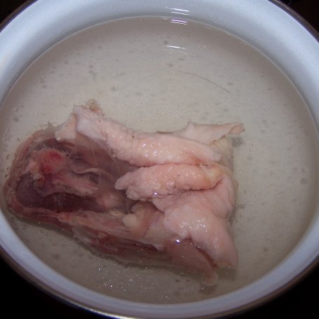 Krok 1 - Kartoflanka w nowej odsłonie, czyli krem z młodych ziemniaków :) foto