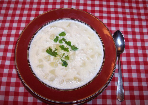 Fotografia przedstawiająca Kartoflanka z mlekiem