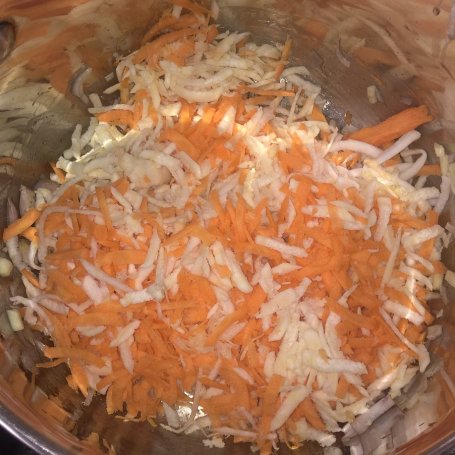 Krok 7 - Kasza bulgur z brokułami foto