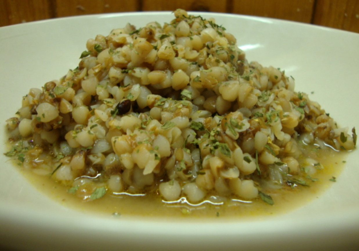 Kasza gryczana w sosie grzybowym foto