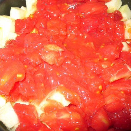 Krok 3 - Kasza gryczana z cukinią i pomidorami foto