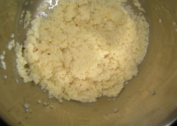 Fotografia przedstawiająca Kasza kuskus z masłem