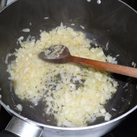 Krok 2 - Kaszanka z makaronem foto