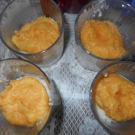 Krok 7 - Kaszka manna z kremem pomarańczowym foto
