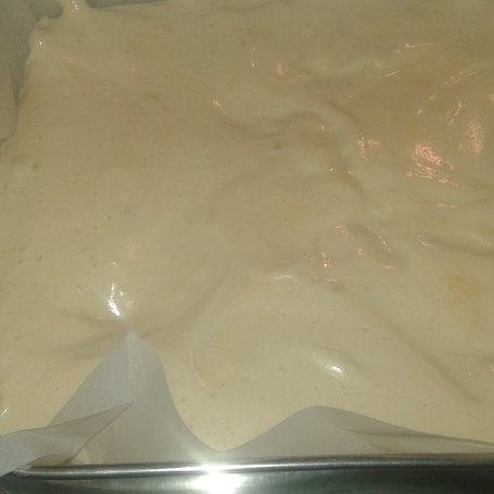 Krok 2 - Katarzynkowe ciasto o smaku amaretto foto
