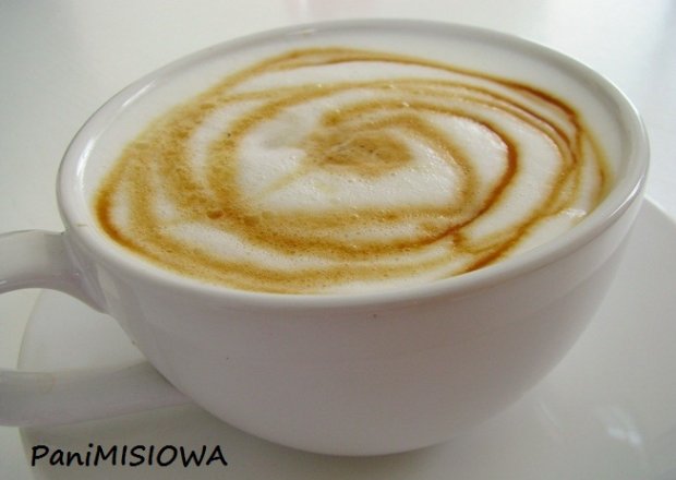 Fotografia przedstawiająca Kawa “Karmelowa Dama”
