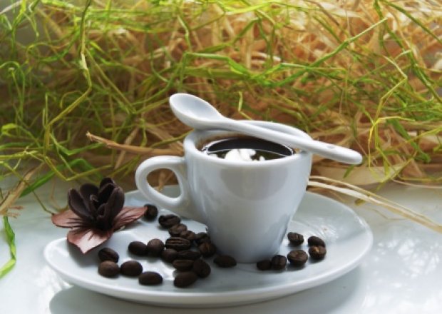 Fotografia przedstawiająca Kawa korzenna z kafetierki