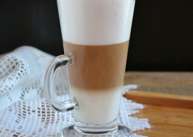 Fotografia przedstawiająca Kawa Latte macchiato