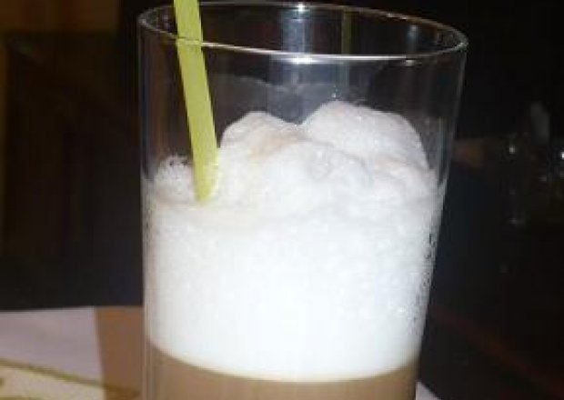 Fotografia przedstawiająca Kawa latte