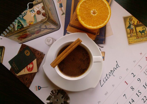 Fotografia przedstawiająca Kawa pomarańczowo - cynamonowa