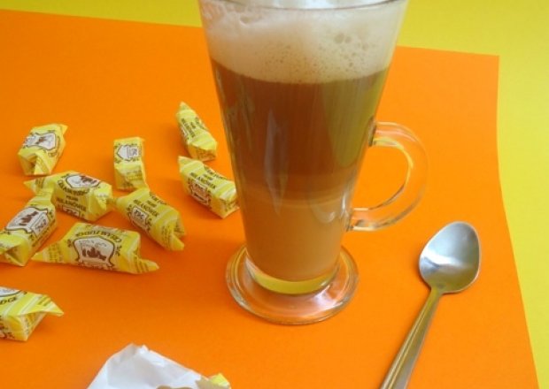 Fotografia przedstawiająca Kawa z krówkami