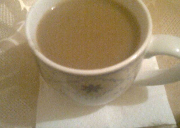 Fotografia przedstawiająca kawa z mlekiem wanililowym