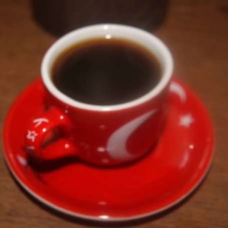 Krok 3 - Kawa z Muscovado, cynamonem i kardamonem parzona w  kafetierce foto